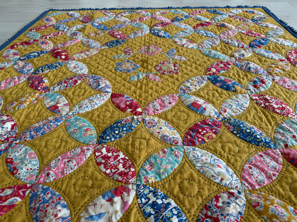 Round Robin Pre Cut Quilt Kit without Crocheted Edge