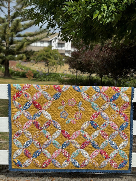 Round Robin Pre Cut Quilt Kit with Crocheted Edge