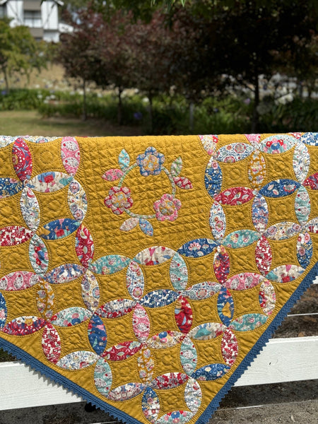 Round Robin Pre Cut Quilt Kit without Crocheted Edge