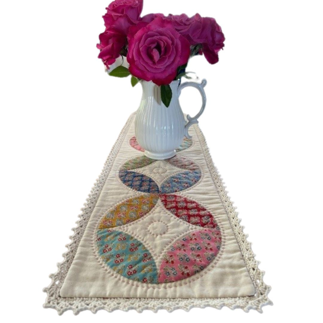 Farmhouse Table Runner Pattern, Papers & Template Kit