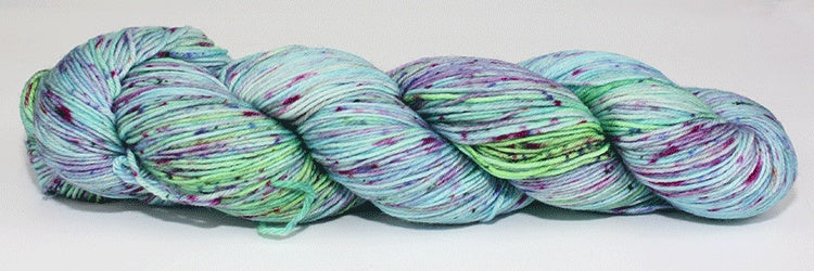 Fiori Hand Dyed Sock Yarn - Bubble Gum